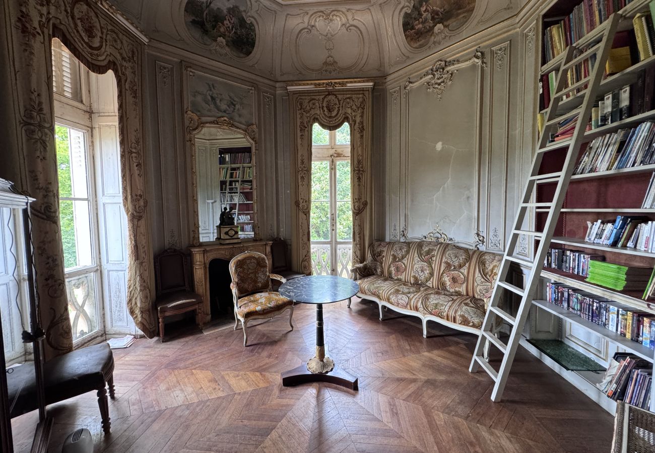 Finca en Maigné - Château de Resteau - Haut de Gamme - 15 pers - Rêv