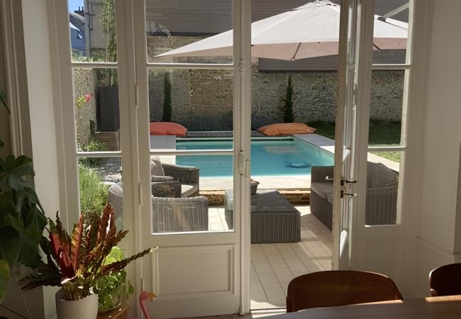 Villa à Le Mans - Le Serengeti - Piscine - 9p - Maison Rêve Excellen