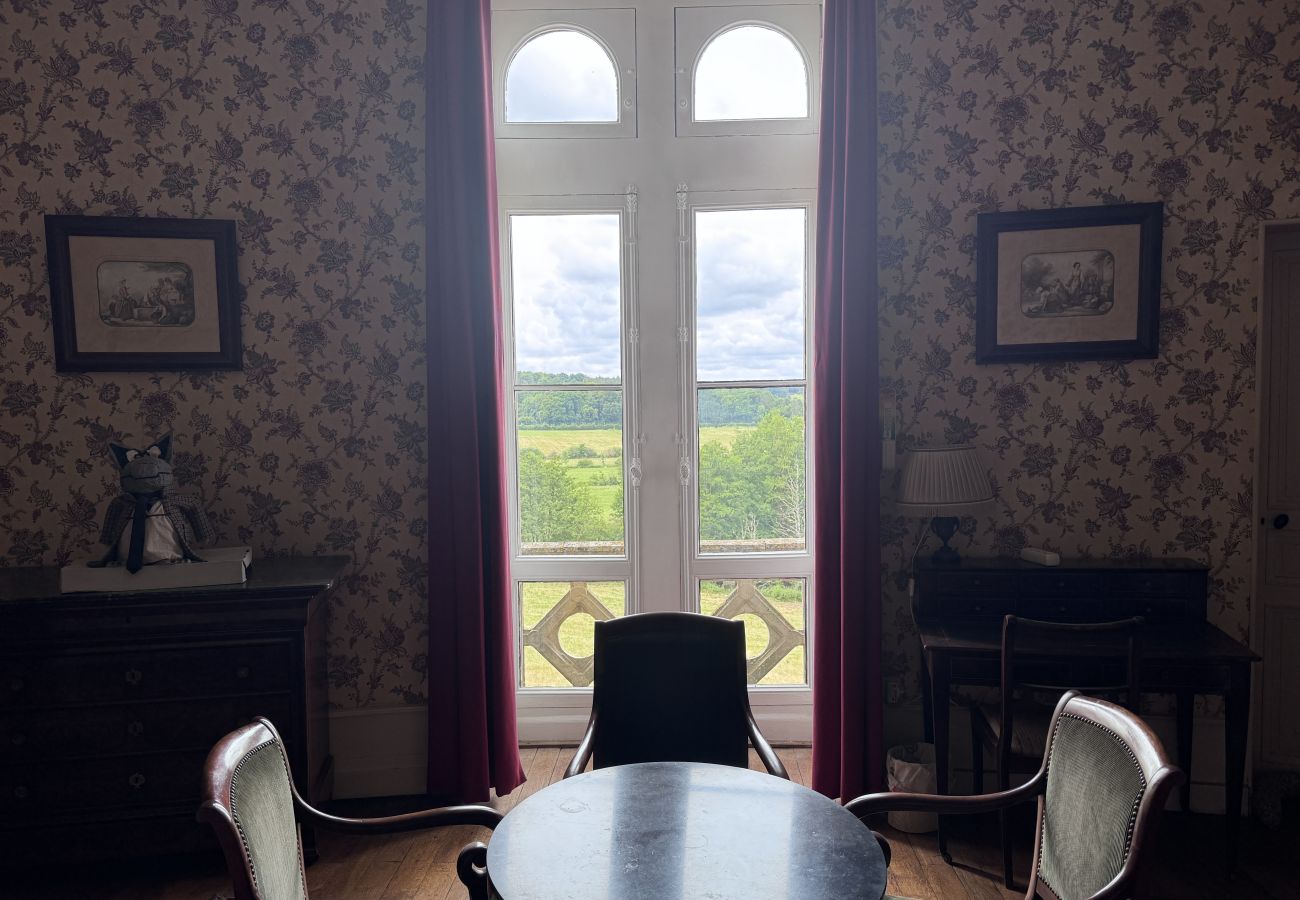 Domaine à Maigné - Château de Resteau - Haut de Gamme - 15 pers - Rêv