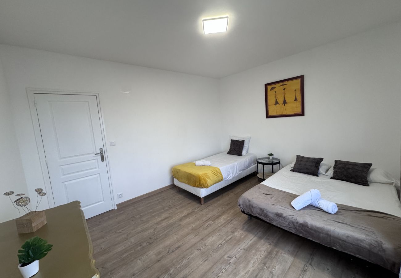 Appartement à Le Mans - Le Tempo - 7 pers  - Circuit - Maison Rêve Excelle