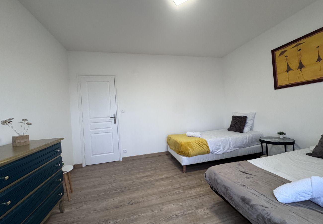 Appartement à Le Mans - Le Tempo - 7 pers  - Circuit - Maison Rêve Excelle