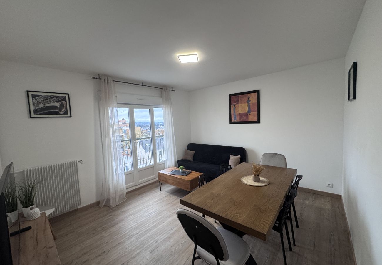 Appartement à Le Mans - Le Tempo - 7 pers  - Circuit - Maison Rêve Excelle