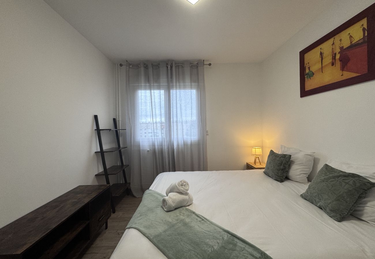 Appartement à Le Mans - Le Tempo - 7 pers  - Circuit - Maison Rêve Excelle