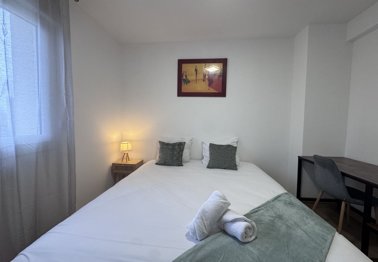 Appartement à Le Mans - Le Tempo - 7 pers  - Circuit - Maison Rêve Excelle