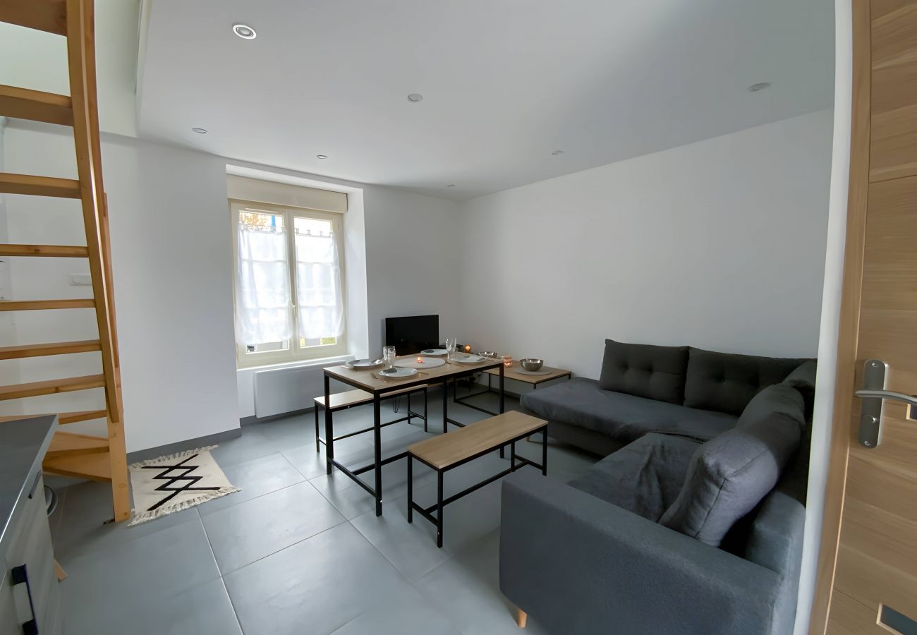 Apartment in Parigné-l´Evêque - Le Podium - Parking - Jardin - 4p - Maison Rêve Ex