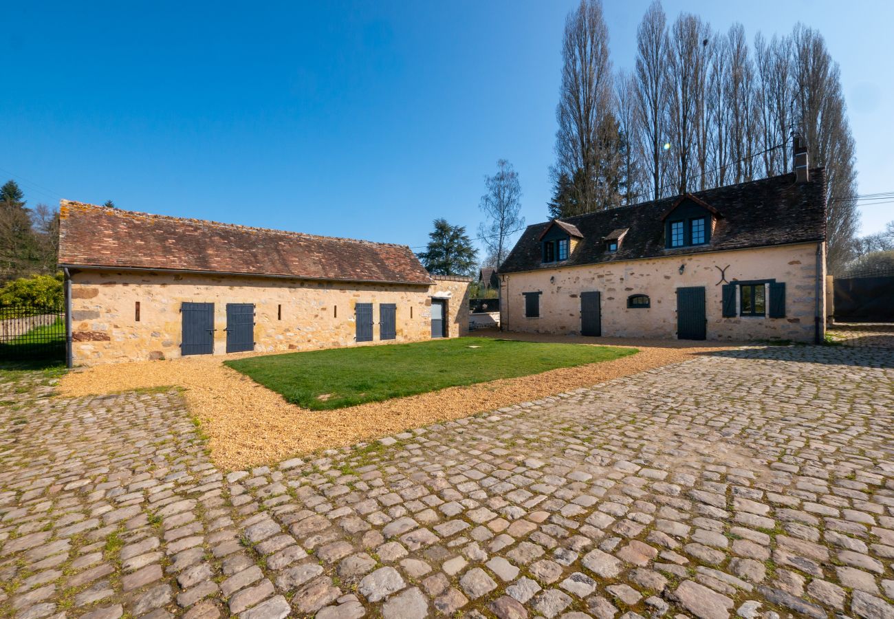 Villa in Coulaines - Le Grand Monnet - Parc - 20p - Maison Rêve Excelle