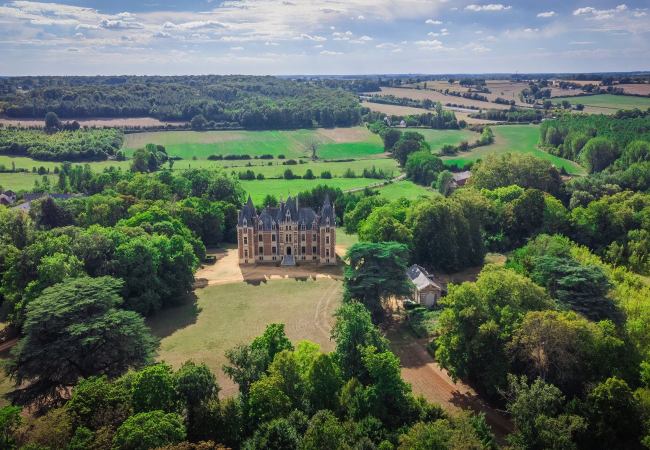 Country house in Maigné - Château de Resteau - Haut de Gamme - 15 pers - Rêv