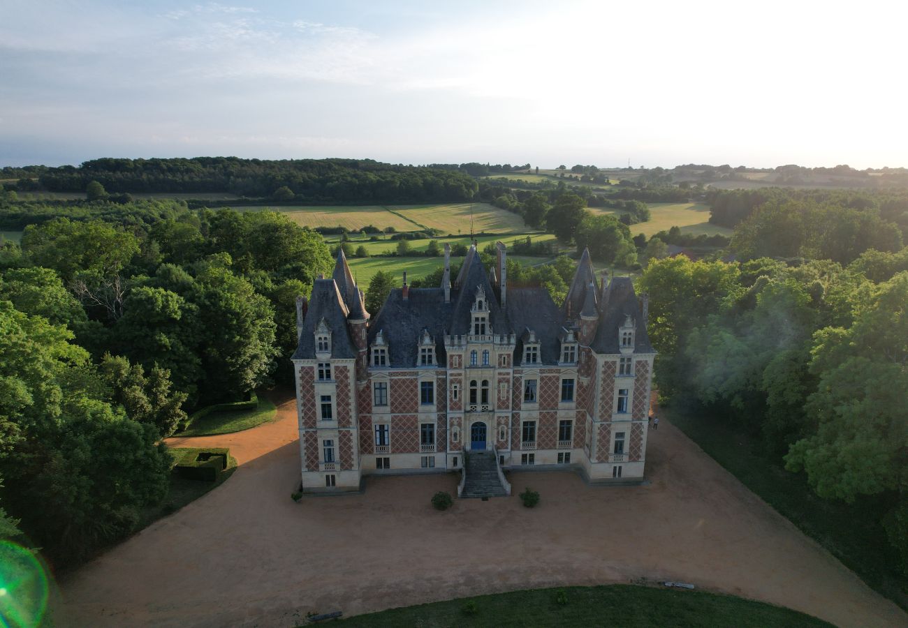 Country house in Maigné - Château de Resteau - Haut de Gamme - 15 pers - Rêv