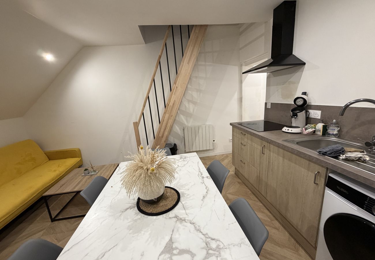Apartment in Ecommoy - Le Pigeon Voyageur - 6p - Circuit - Maison Rêve Ex